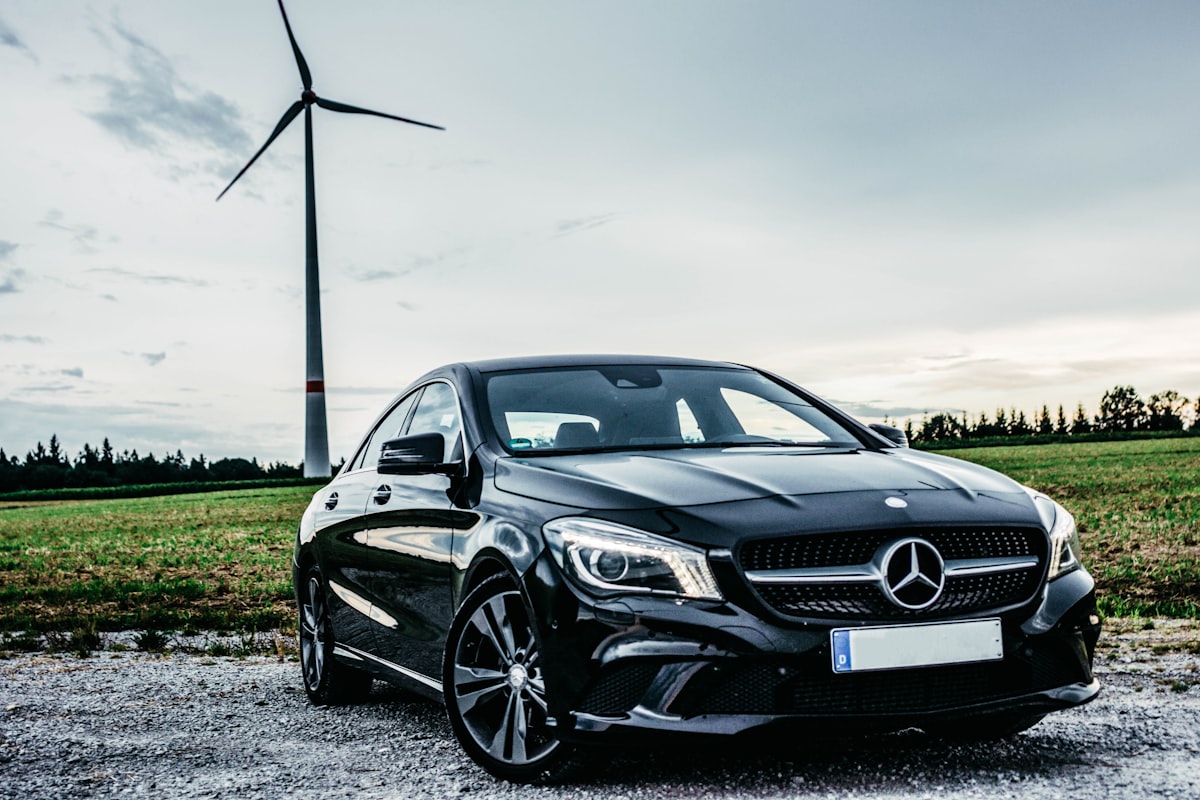 5 reasons to choose a professional chauffeur over a ride-hailing app